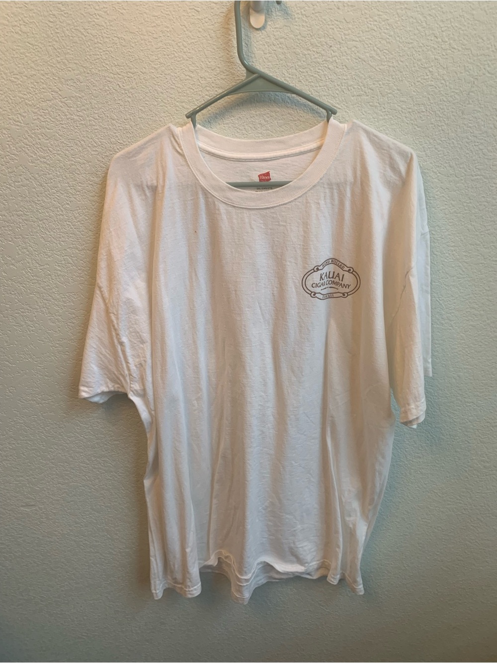 Kauai Cigar Company White Men's Short Sleeve Crew Tee